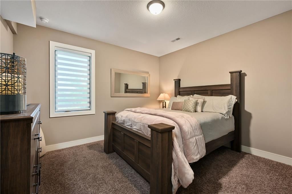 16812 Gillette Street — photo 25
