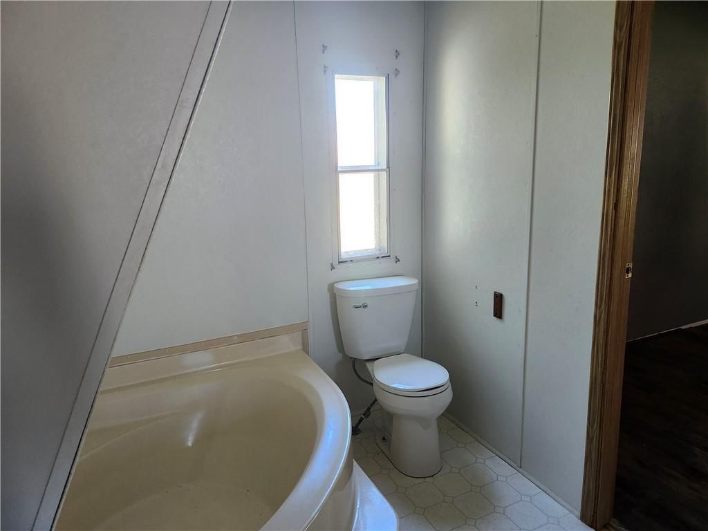 708A Prichard Street — photo 11