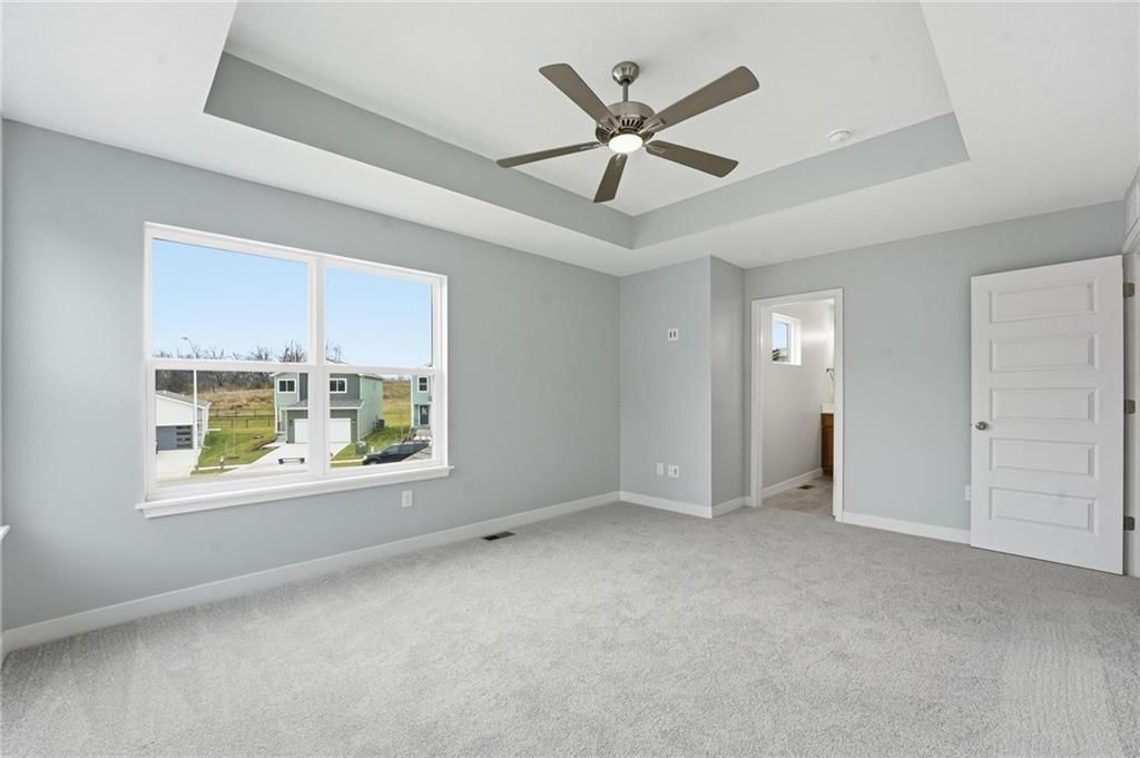 706 Glenn Circle — photo 9