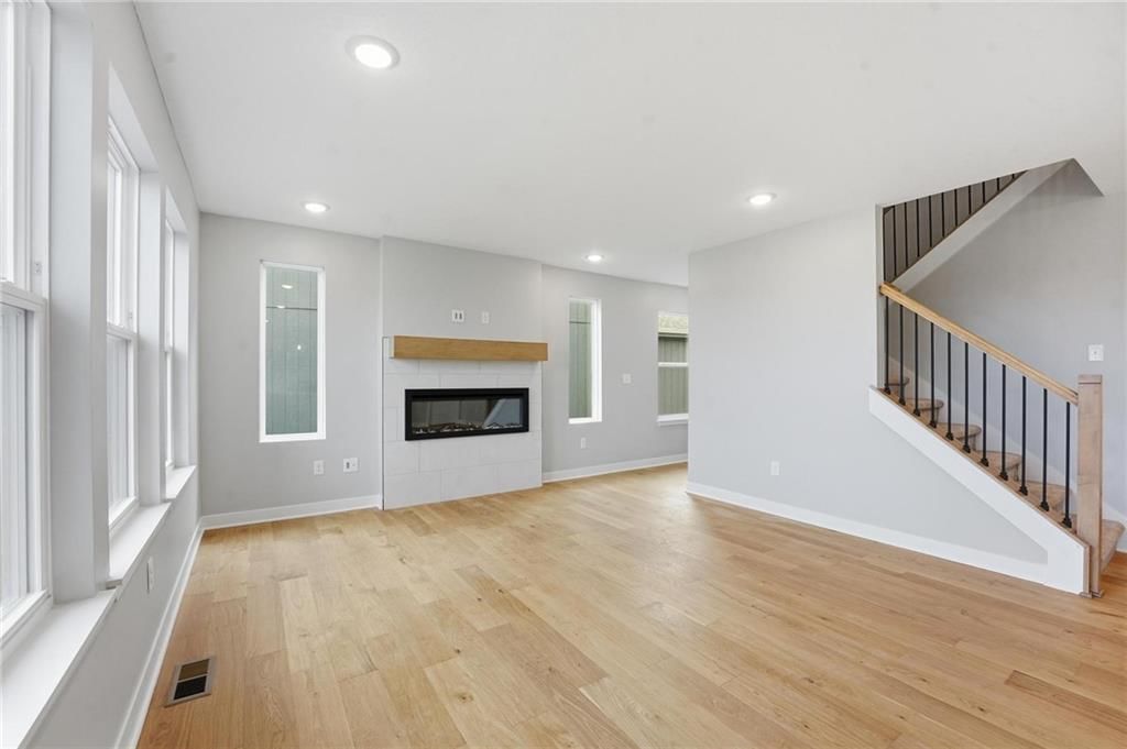 706 Glenn Circle — photo 15