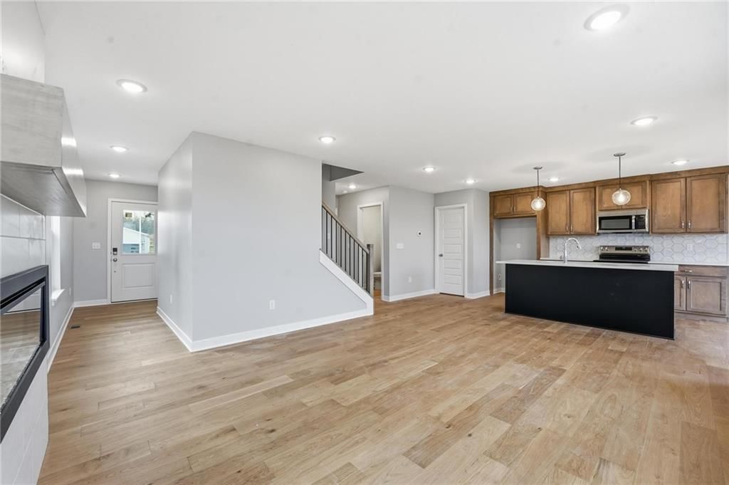706 Glenn Circle — photo 16