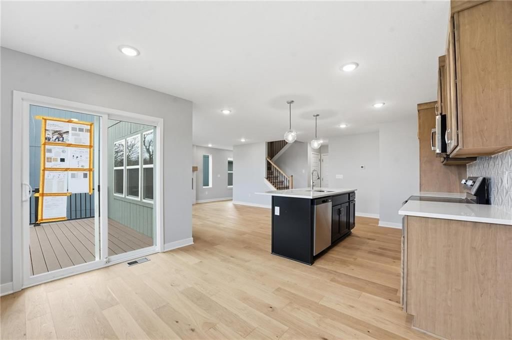 706 Glenn Circle — photo 21