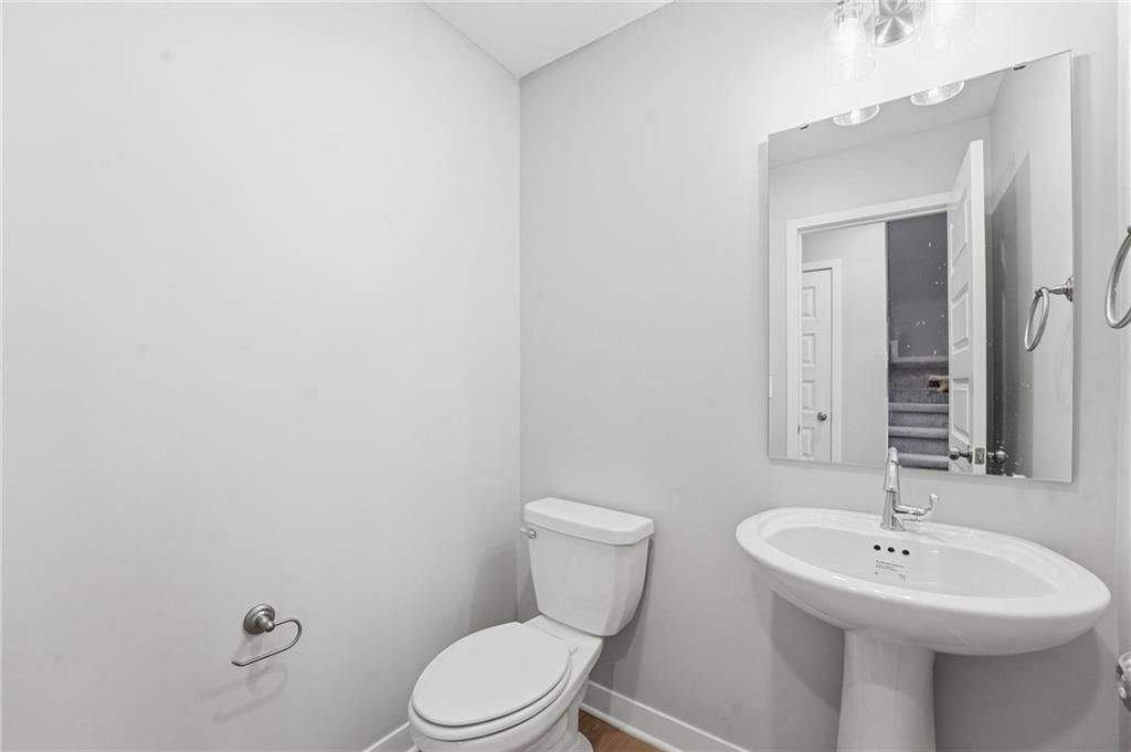706 Glenn Circle — photo 22