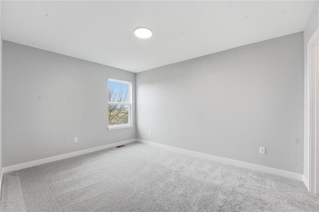 706 Glenn Circle — photo 25