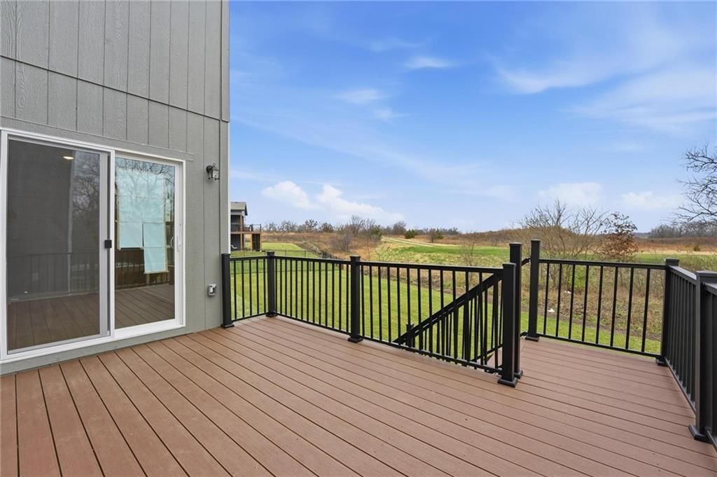 706 Glenn Circle — photo 36