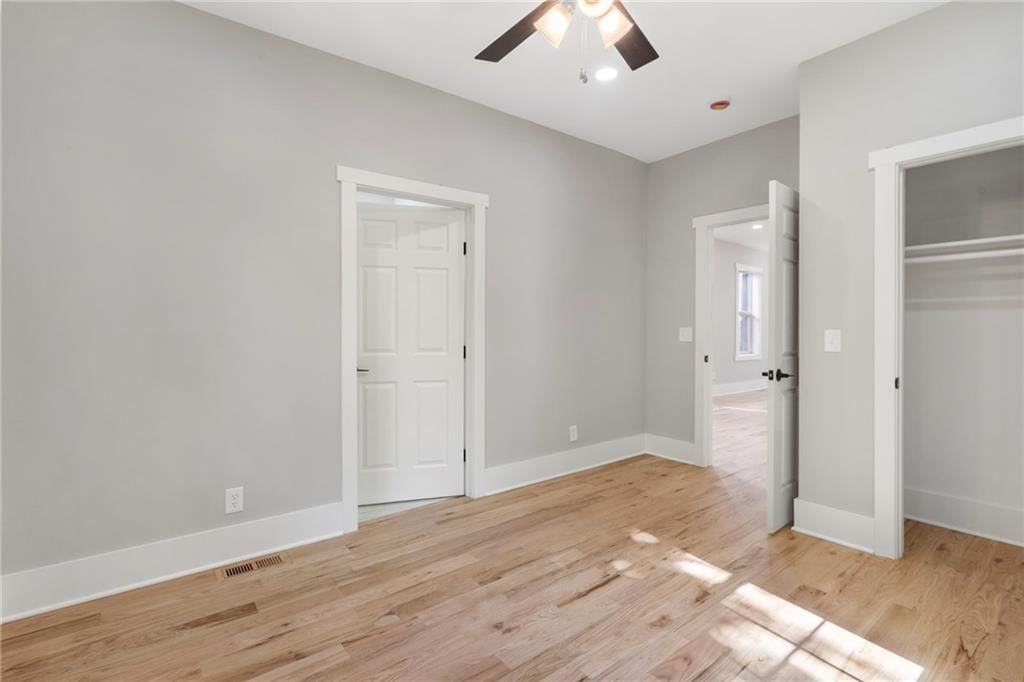 2815 E 33rd Street — photo 14