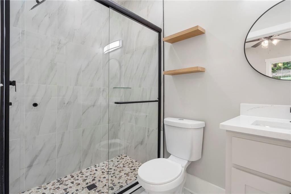 2815 E 33rd Street — photo 16