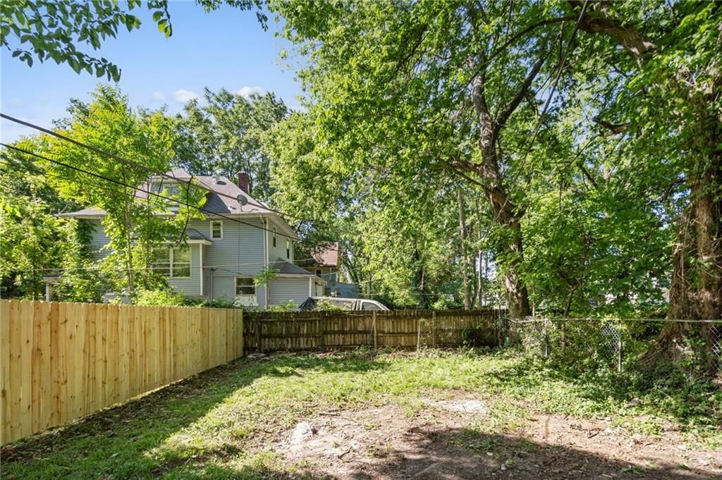 2815 E 33rd Street — photo 24