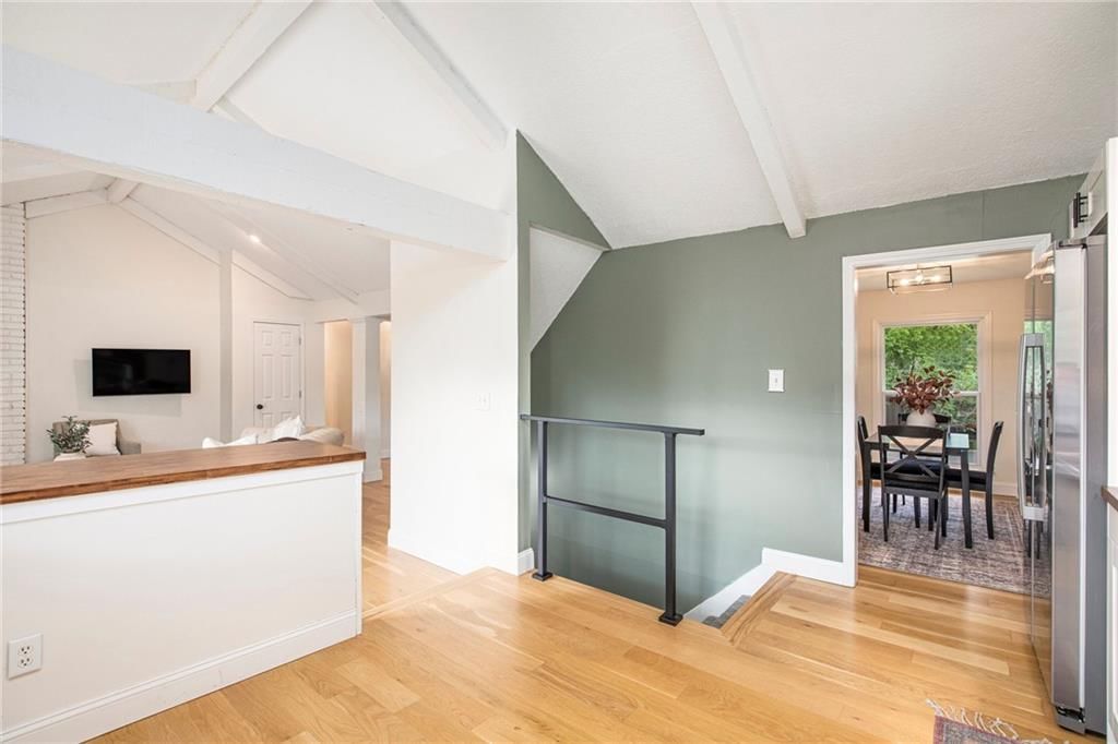 10205 W 101st Street — photo 10