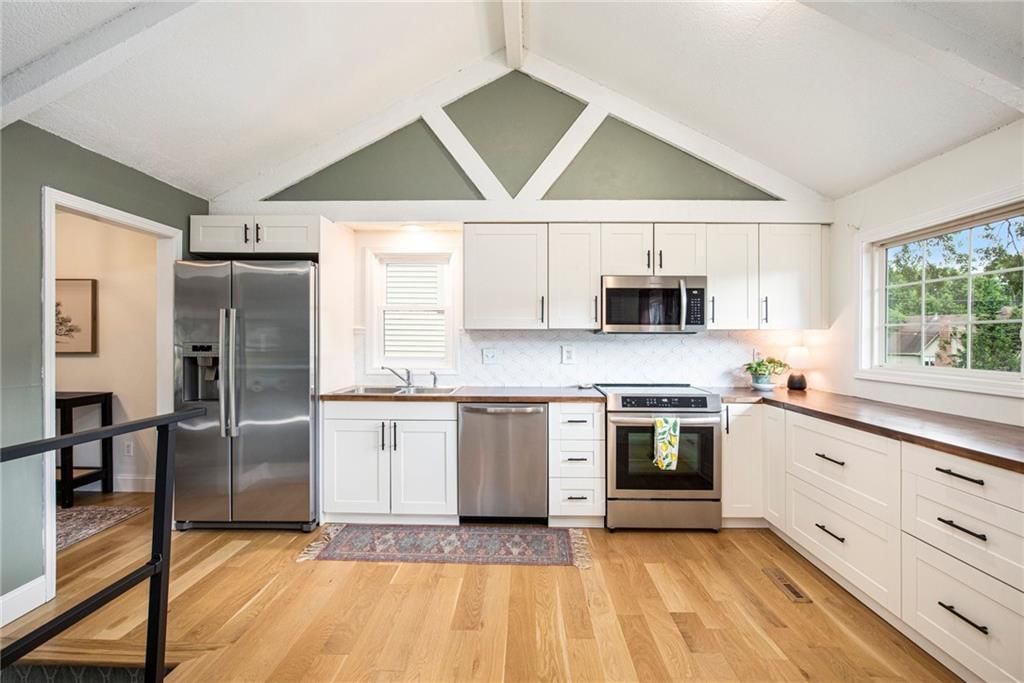 10205 W 101st Street — photo 11