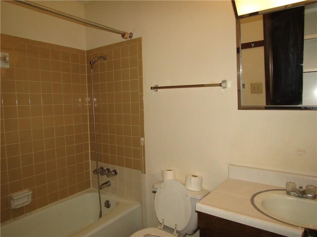 9921 W 52nd Street — photo 14
