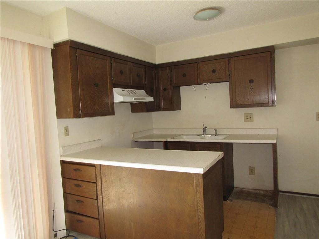 9921 W 52nd Street — photo 22