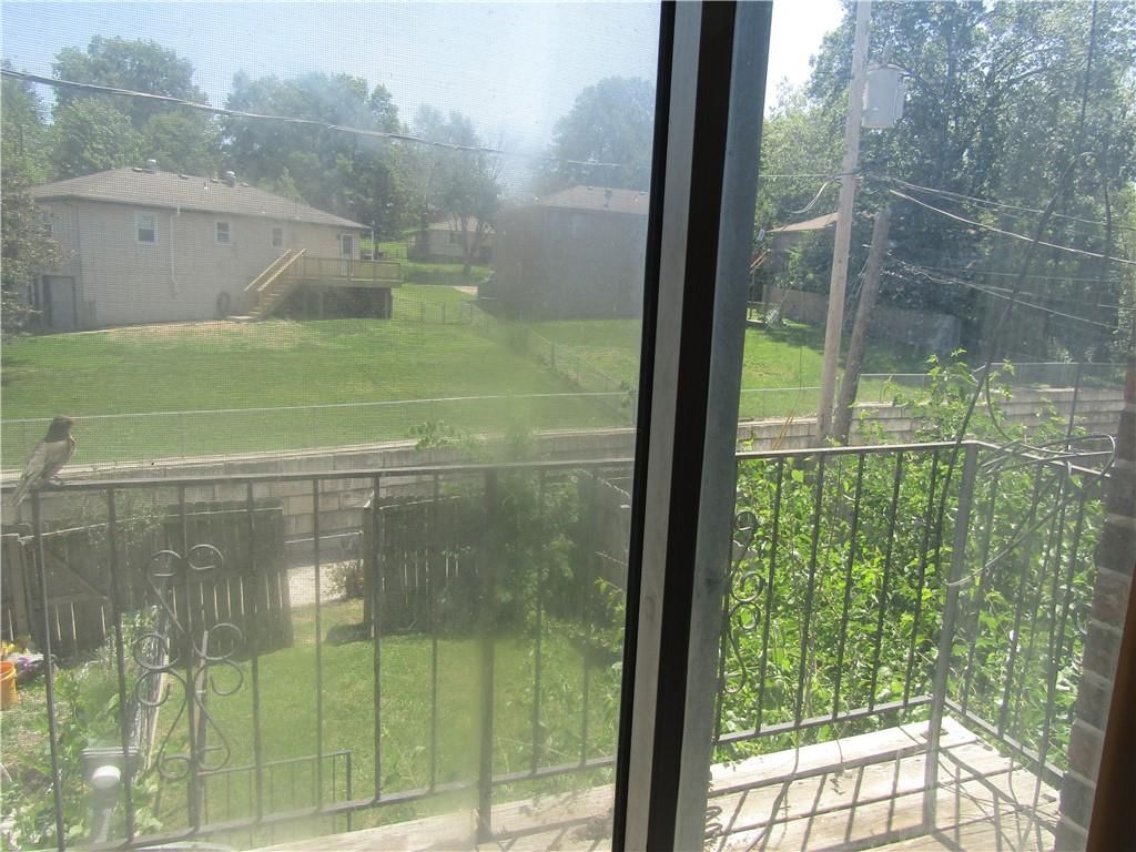9921 W 52nd Street — photo 30