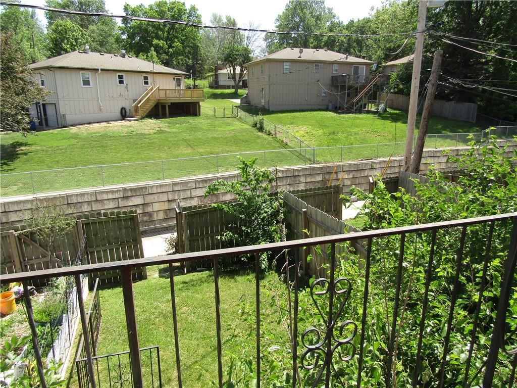 9921 W 52nd Street — photo 32