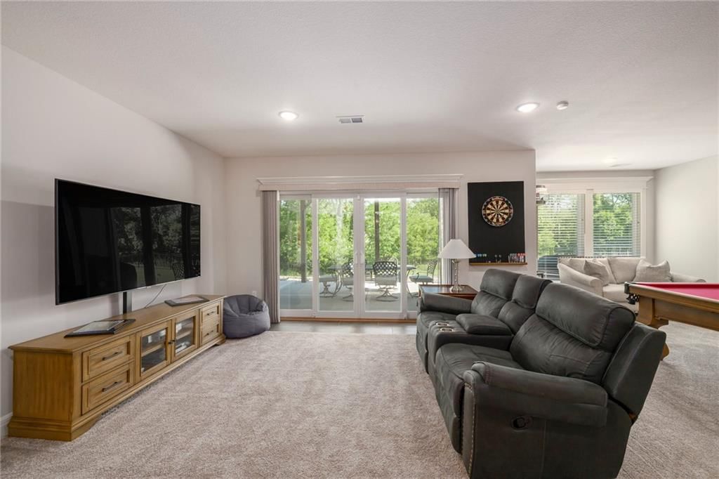 Photo 41 of 66 - 14814 Thousand Oaks Place