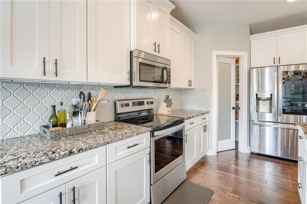 12435 Parkview Avenue — photo 8