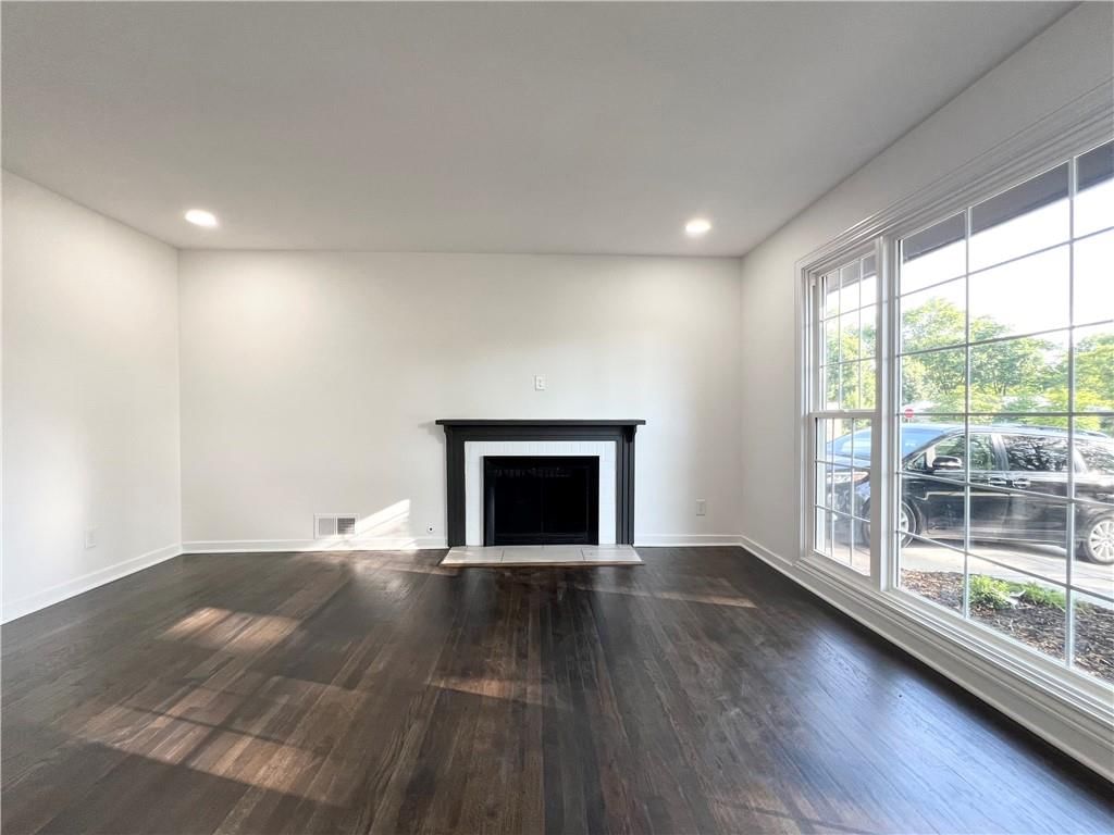 7217 Lowell Drive — photo 4