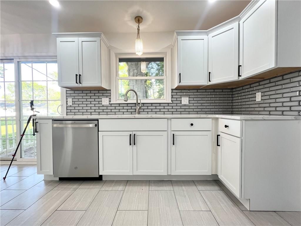 7217 Lowell Drive — photo 8