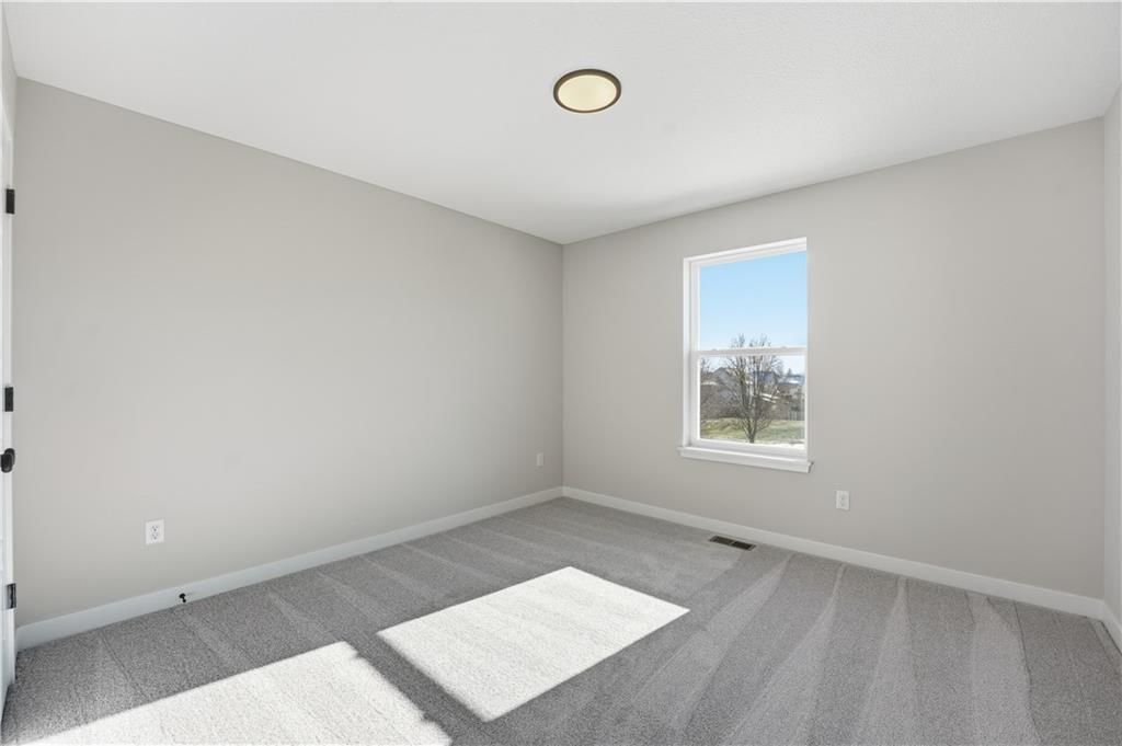 338 Meadowlark Drive — photo 21