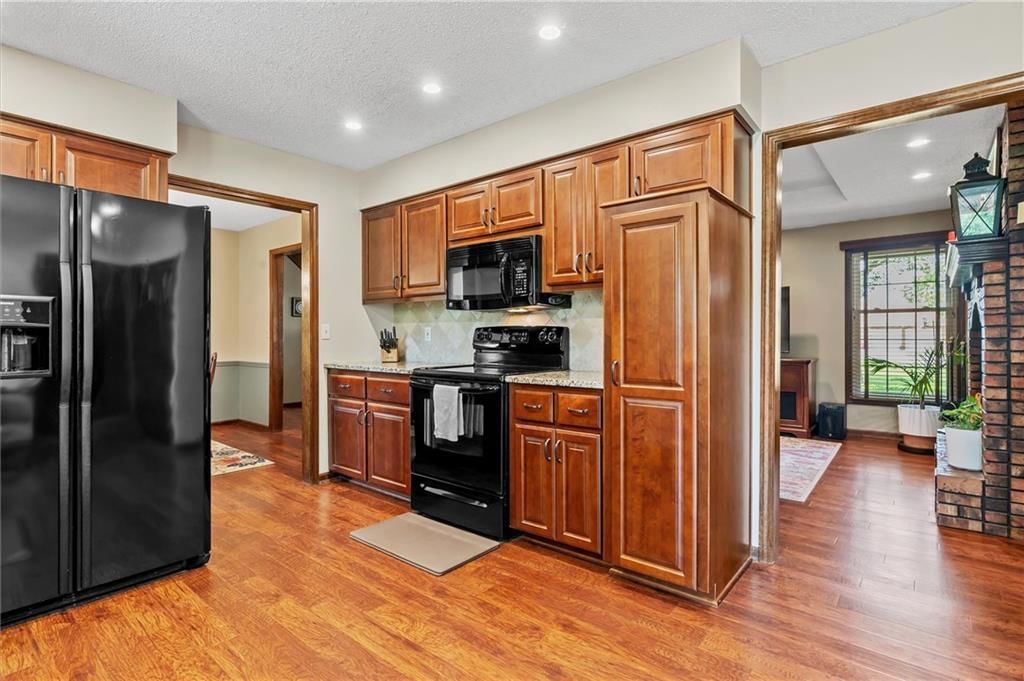 15017 Woodcliffe Circle — photo 21