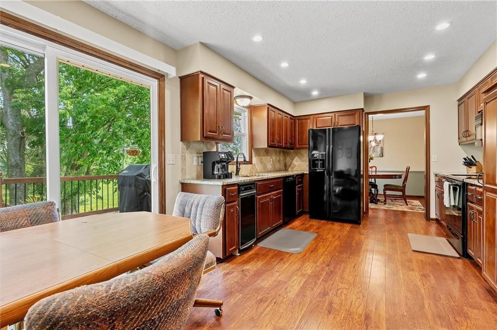 15017 Woodcliffe Circle — photo 23