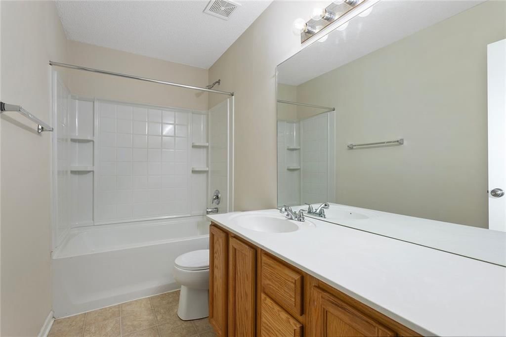 Photo 18 of 24 - 5412 Fairmount Avenue