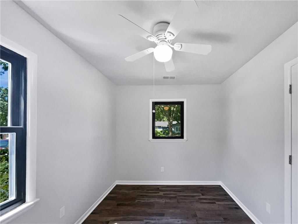7139 Hardy Street — photo 9