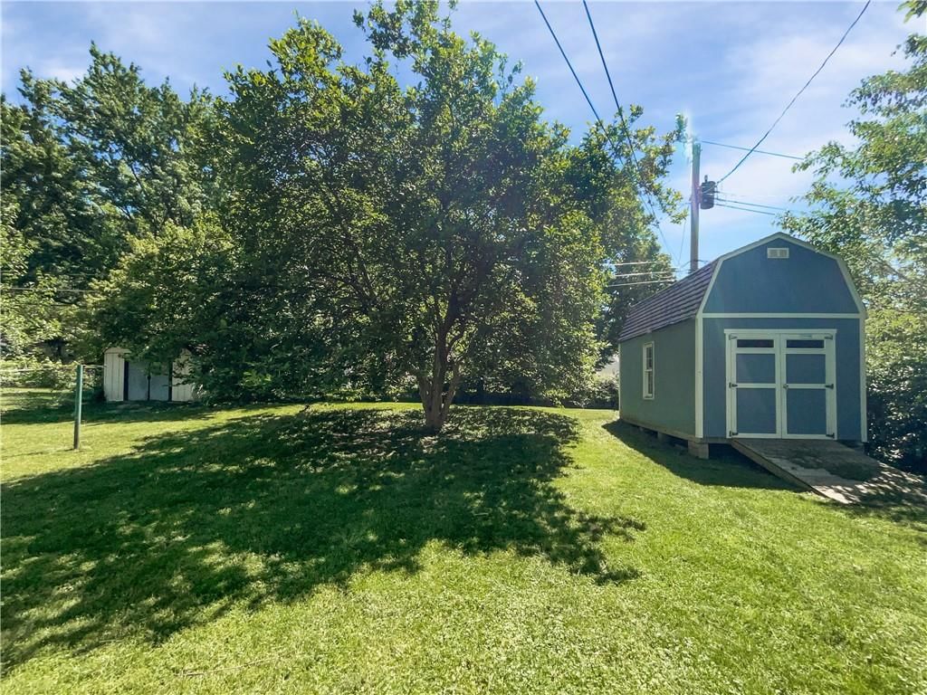 7139 Hardy Street — photo 13