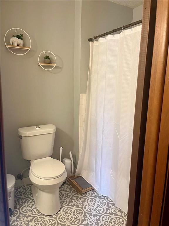 1300 S Main Street — photo 10