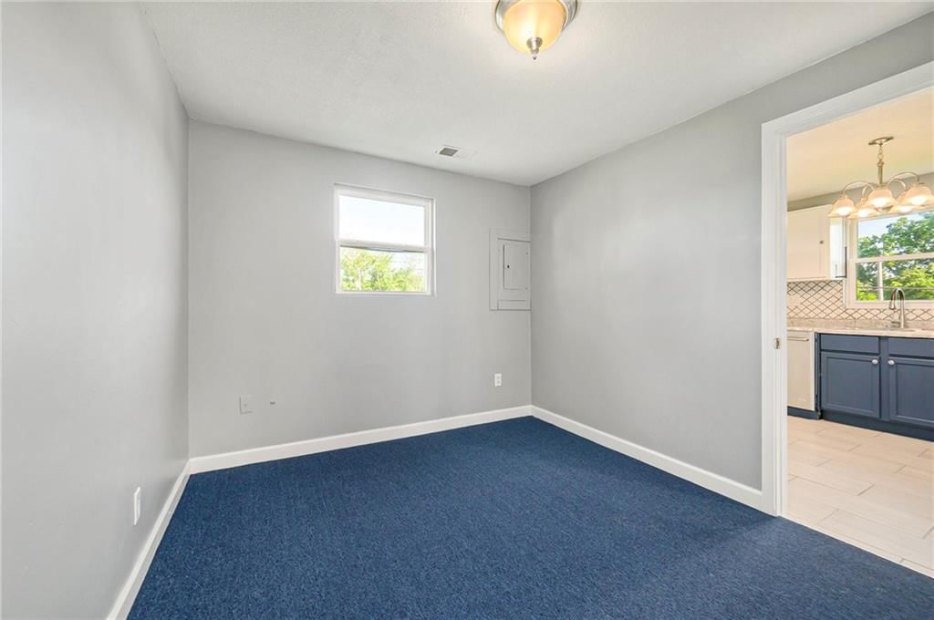 7175 Lingley Drive — photo 10