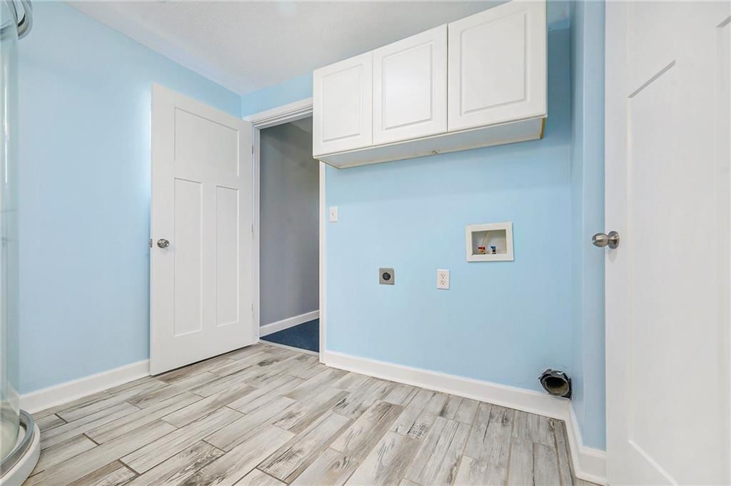 7175 Lingley Drive — photo 19