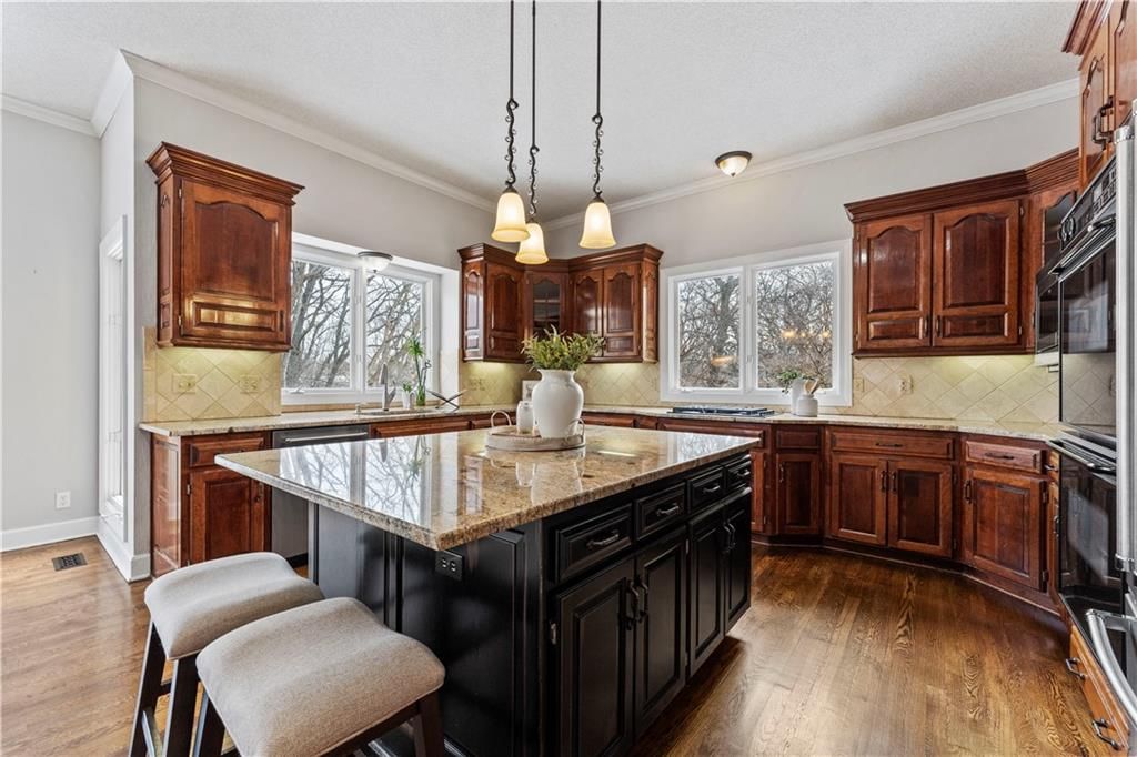 4507 N Mulberry Drive — photo 8