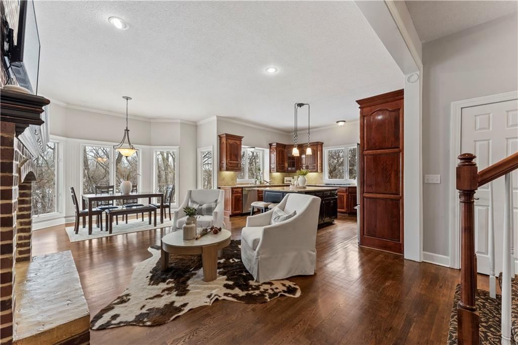 4507 N Mulberry Drive — photo 12