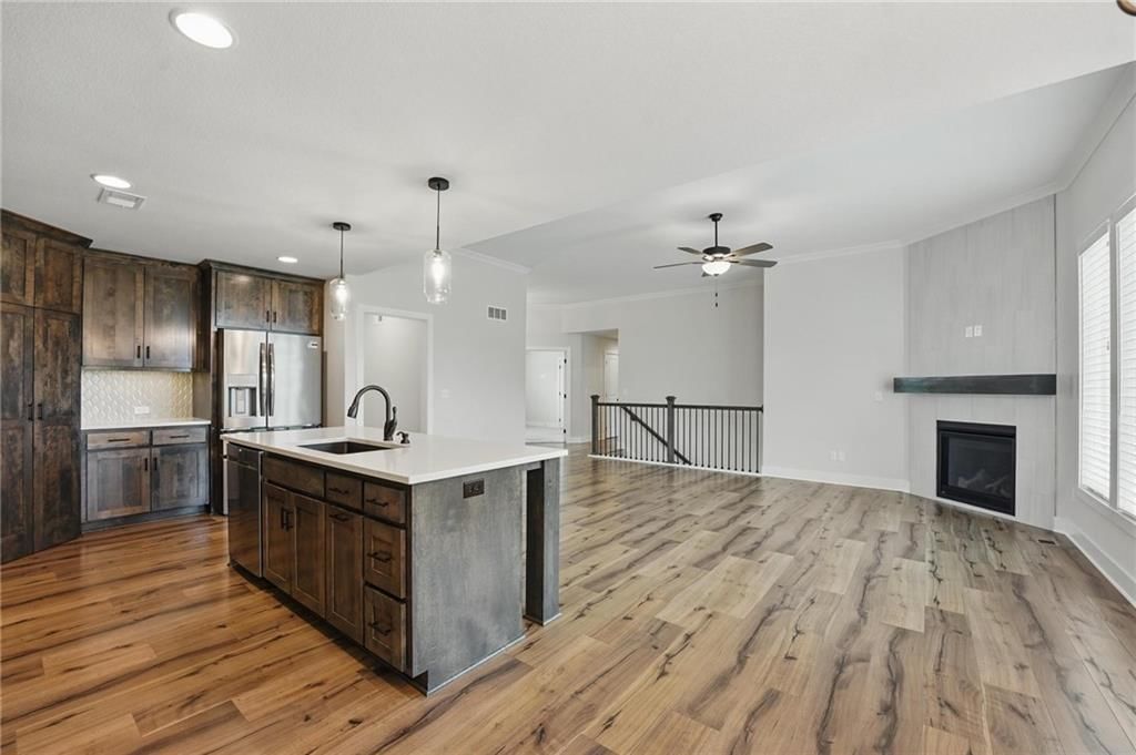 9325 N Poplar Avenue — photo 6