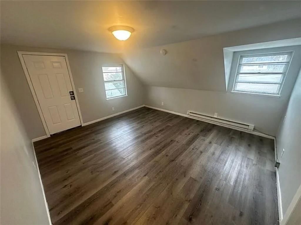 Photo 5 of 16 - 601 W SOUTH Avenue