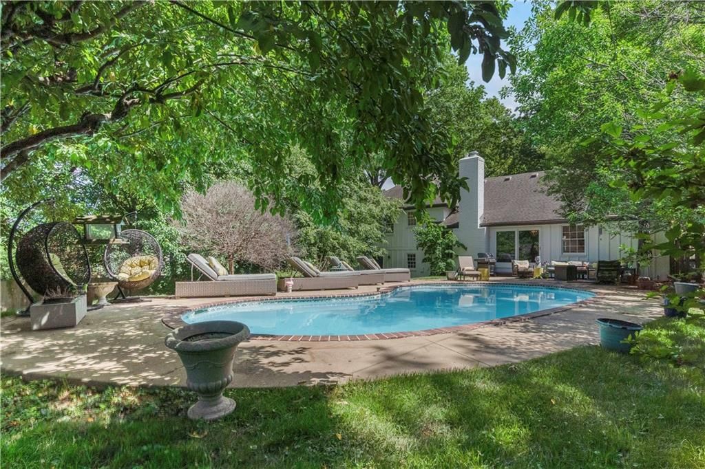 5916 W 90th Street — photo 38