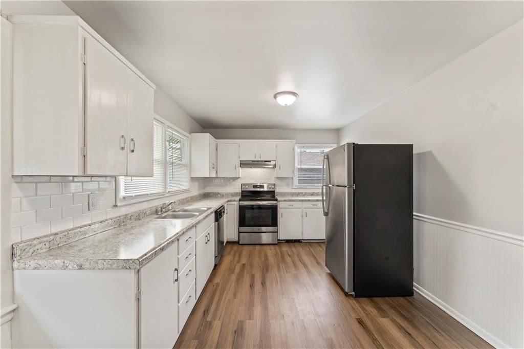 1202 E Hayward Avenue — photo 12