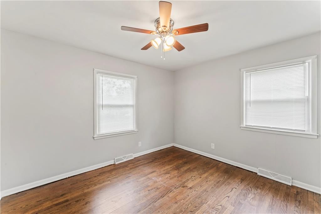 1202 E Hayward Avenue — photo 21