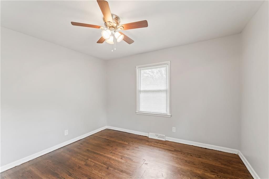 1202 E Hayward Avenue — photo 22
