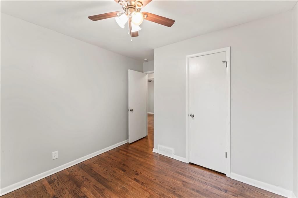 1202 E Hayward Avenue — photo 27