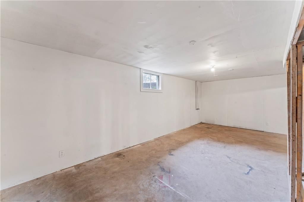 1202 E Hayward Avenue — photo 28
