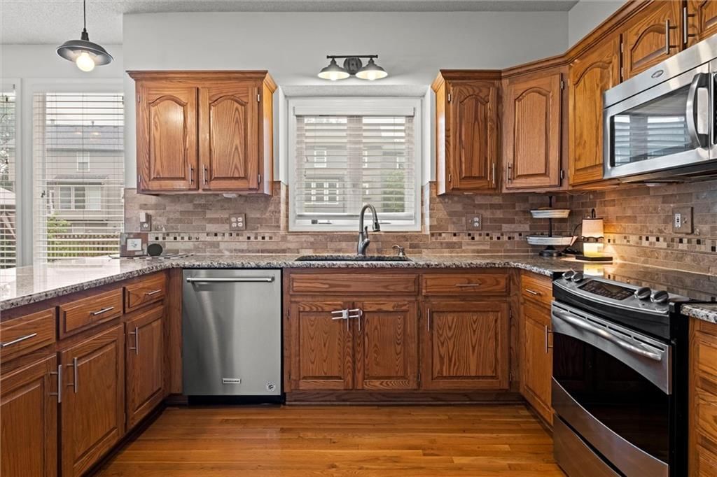4732 Millridge Street — photo 9