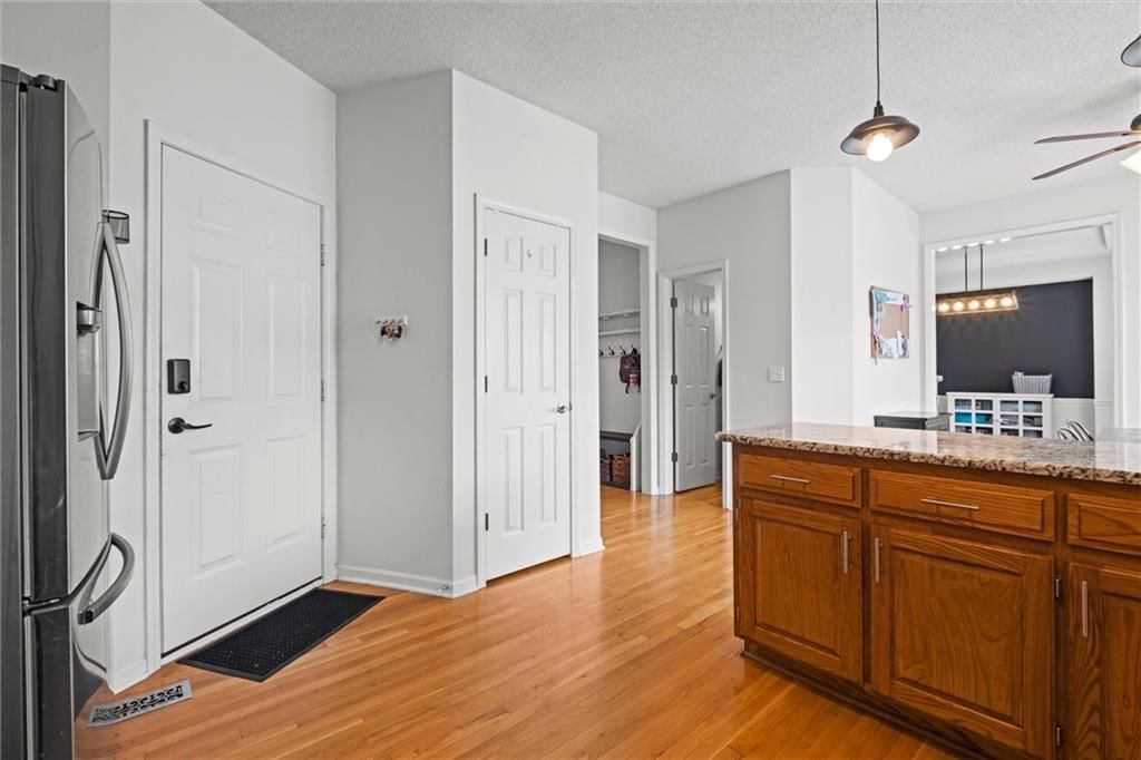 4732 Millridge Street — photo 10