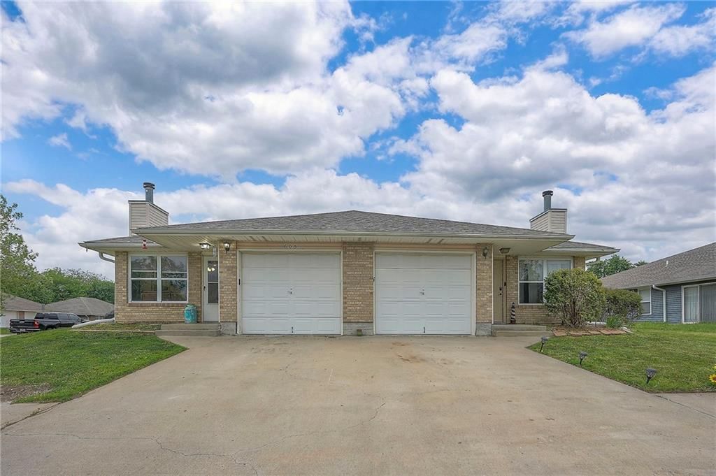 605 NE AUSTIN Street — photo 1