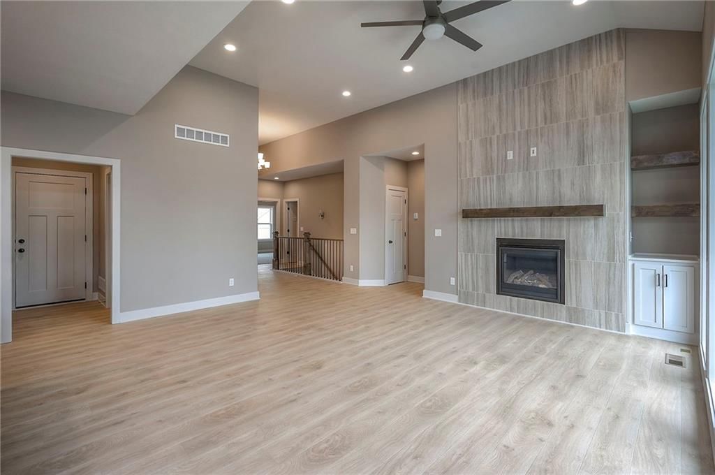 22609 Cole Court — photo 11