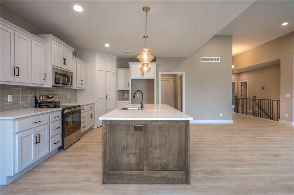 22609 Cole Court — photo 20