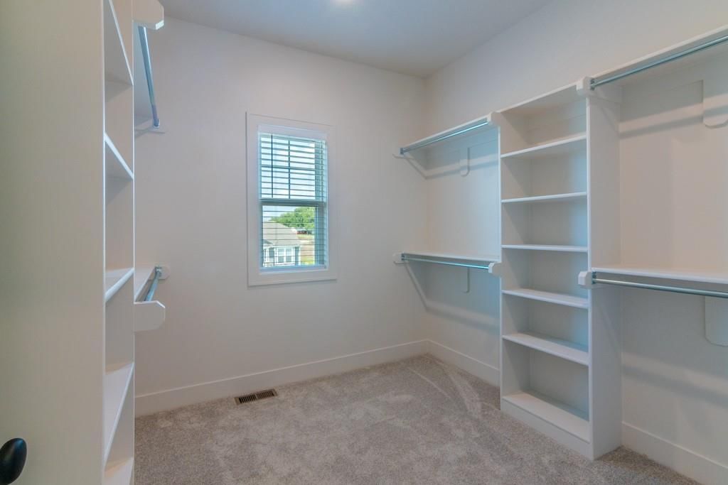 Photo 21 of 21 - 16721 Pinehurst Drive