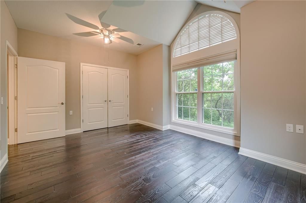 5437 W 145th Terrace — photo 20