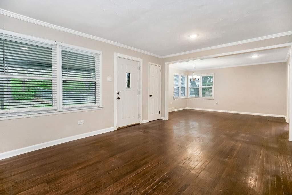 Photo 6 of 25 - 4224 Hawthorne Avenue