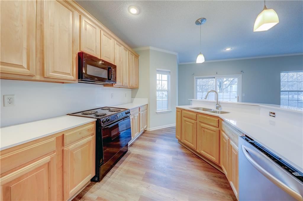 9215 Boehm Drive — photo 5